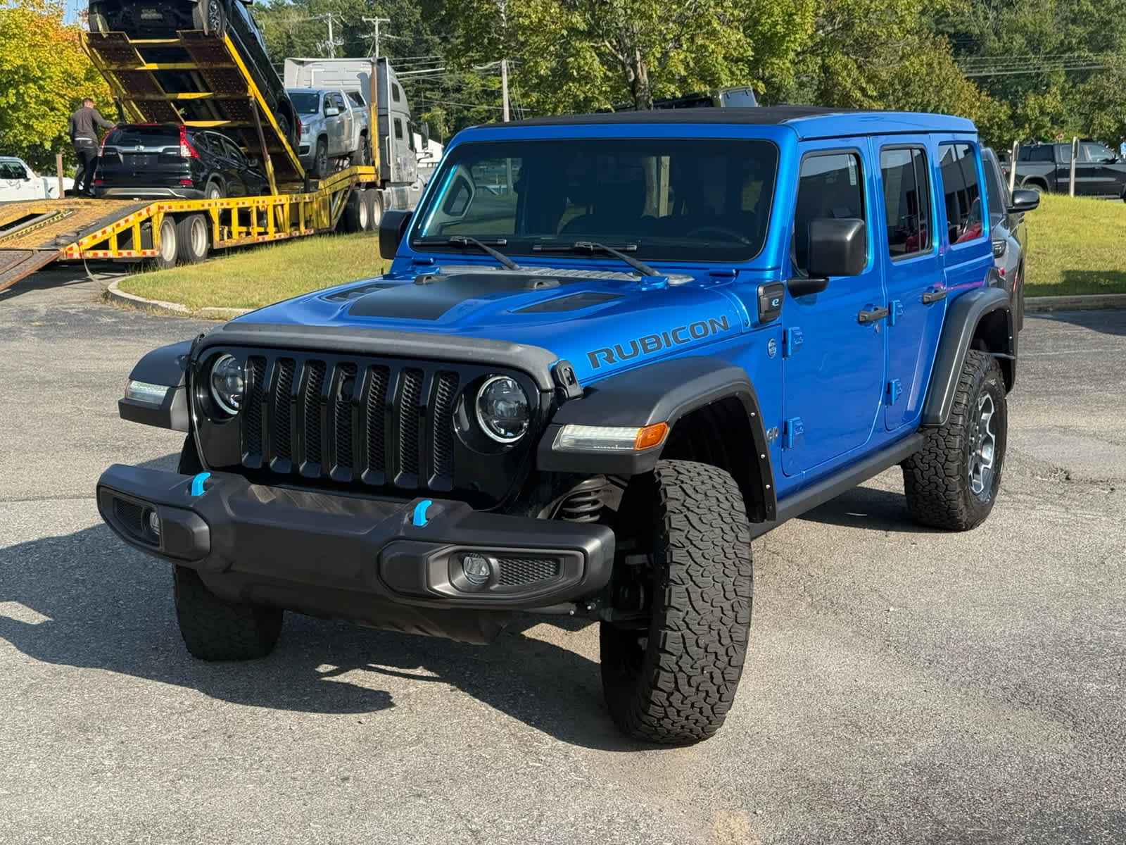 2023 Jeep Wrangler 4xe Rubicon photo 3