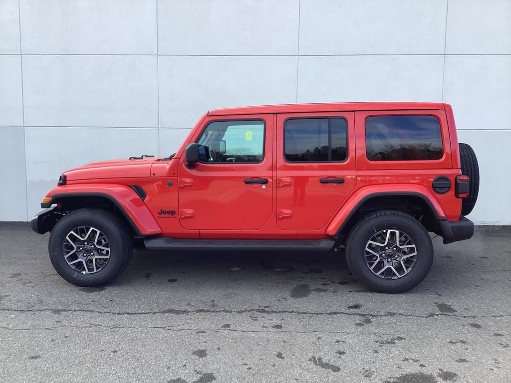 New 2026 Jeep Wrangler 4-DOOR SAHARA Sport Utility