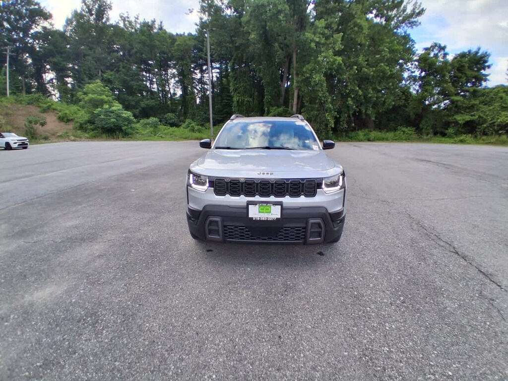 New 2026 Jeep Cherokee LAREDO 4X4 Sport Utility