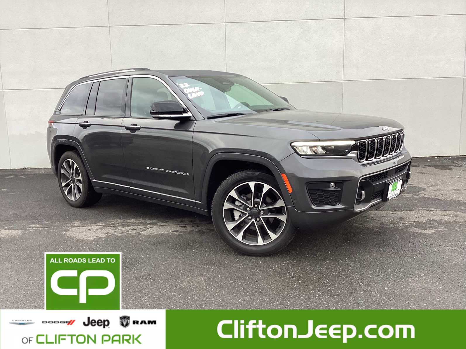 2022 Jeep Grand Cherokee 