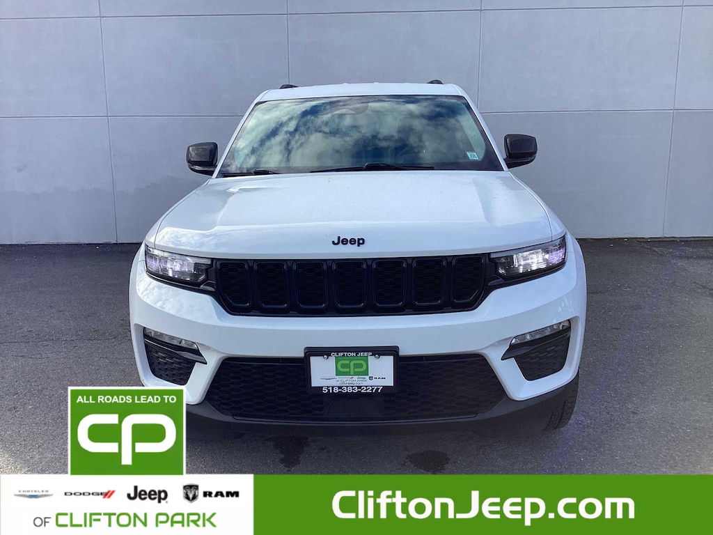 Used 2023 Jeep Grand Cherokee Limited 4x4