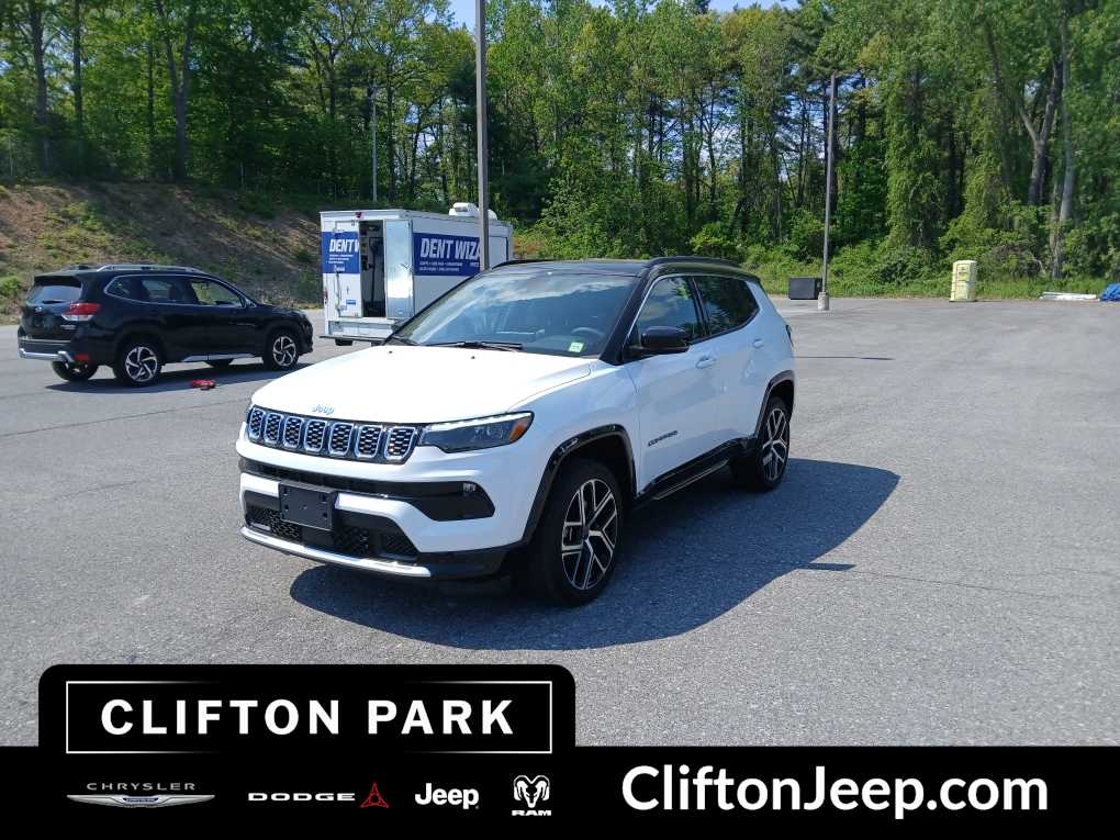 2025 Jeep Compass Limited 4X4's photo