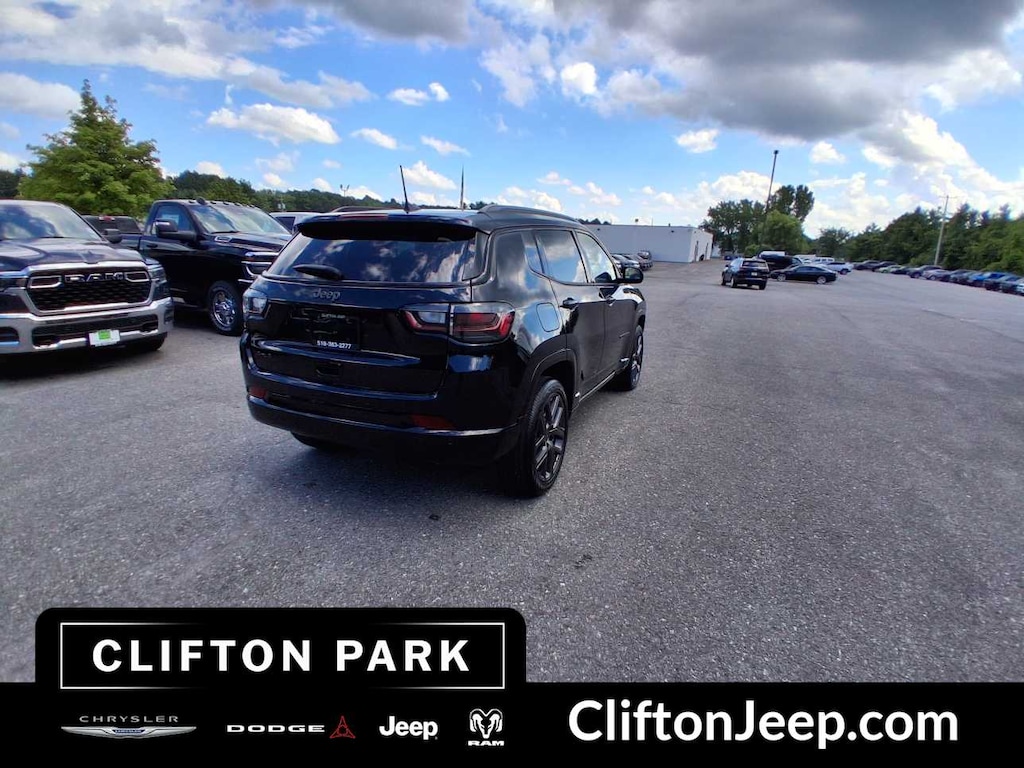 Used 2025 Jeep Compass Limited 4x4