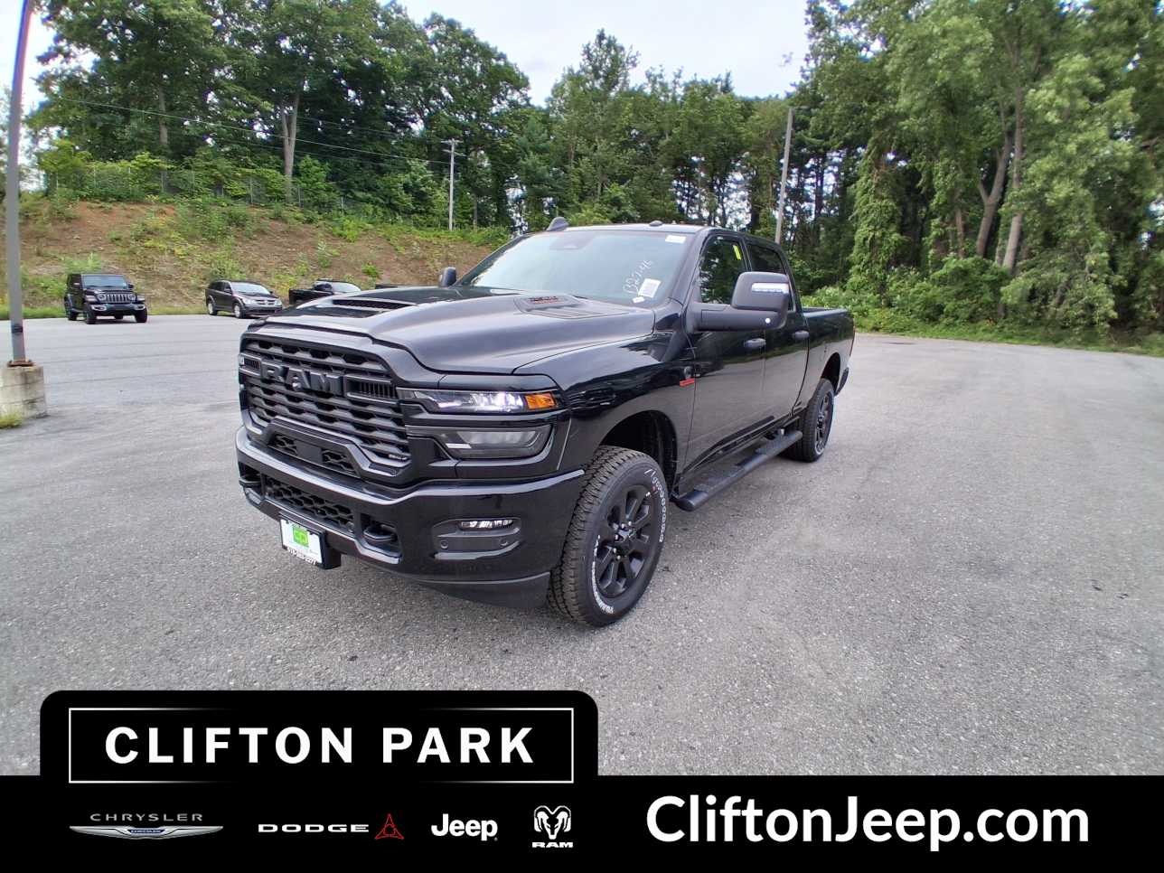 2026 Ram 2500 BLACK EXPRESS CREW CAB 4X4 6'4 BOX Pickup