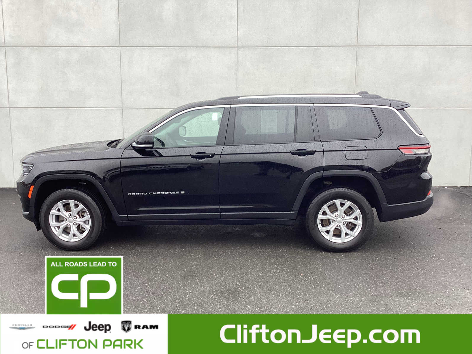 2023 Jeep Grand Cherokee Limited photo 3