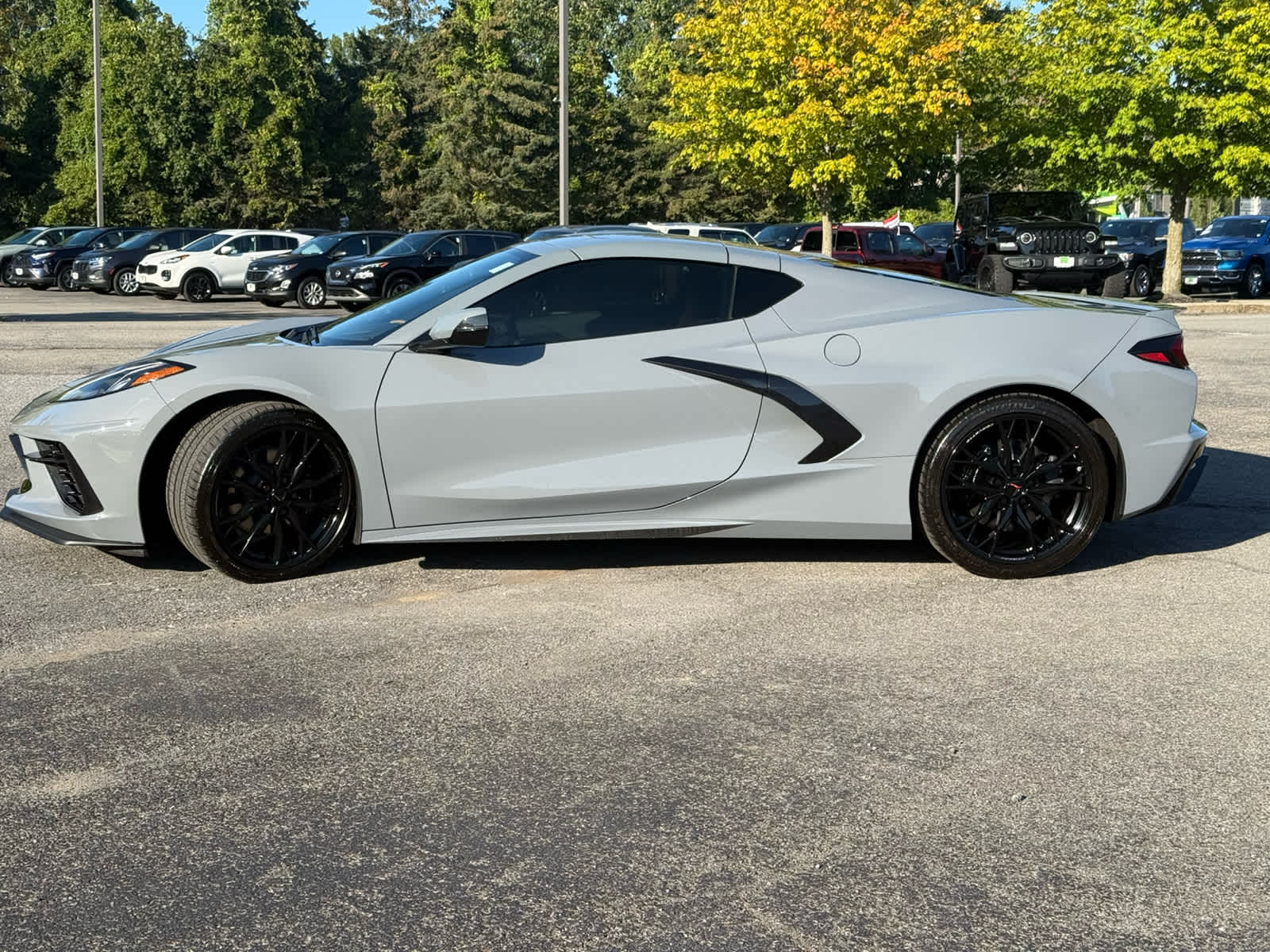 2025 Chevrolet Corvette 2LT Stingray photo 4