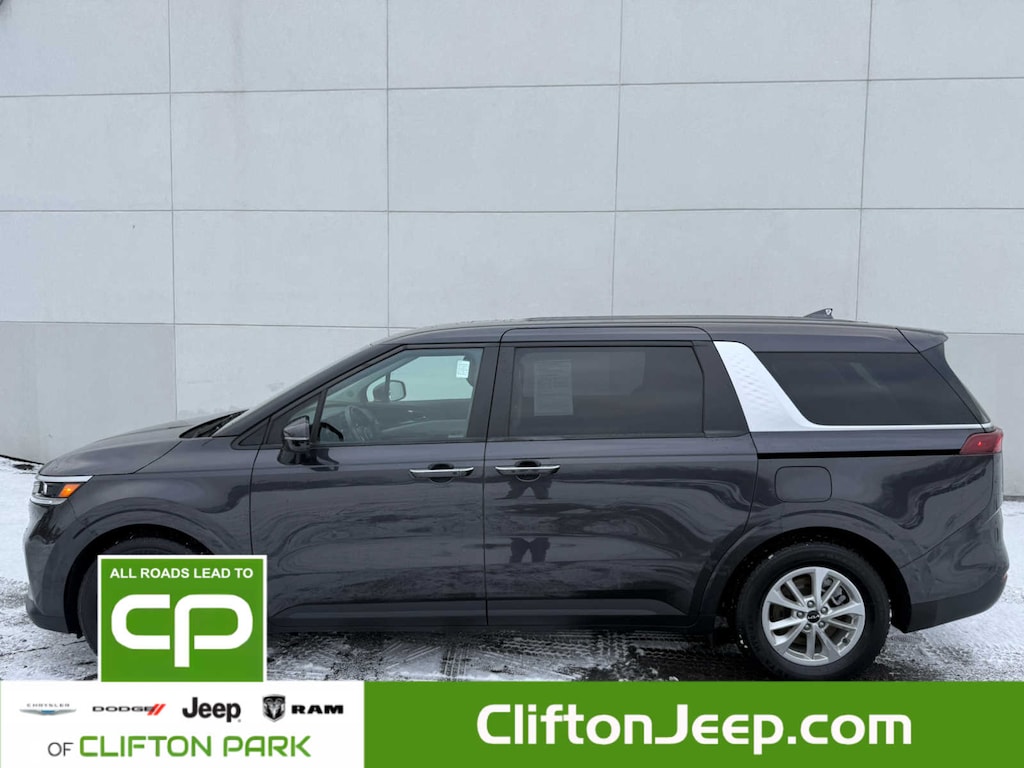 Used 2024 Kia Carnival LX FWD w/Seat Pkg