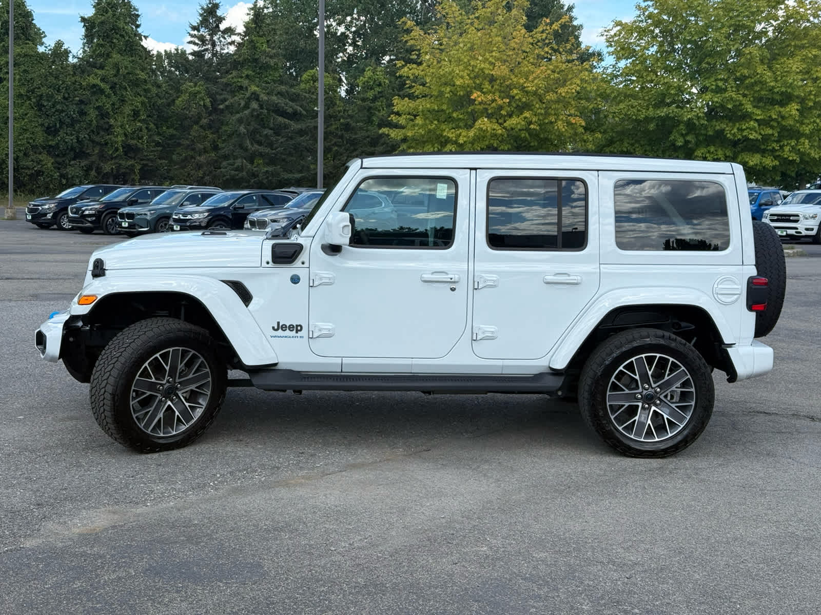 2024 Jeep Wrangler 4xe High Altitude photo 4