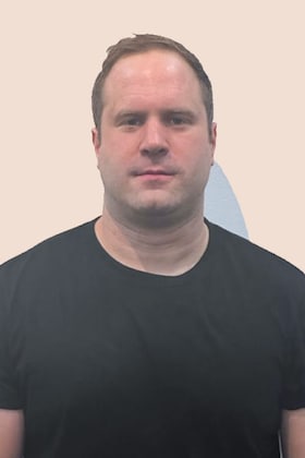 Staff member Alex Procter from ID_f9ce4b638335