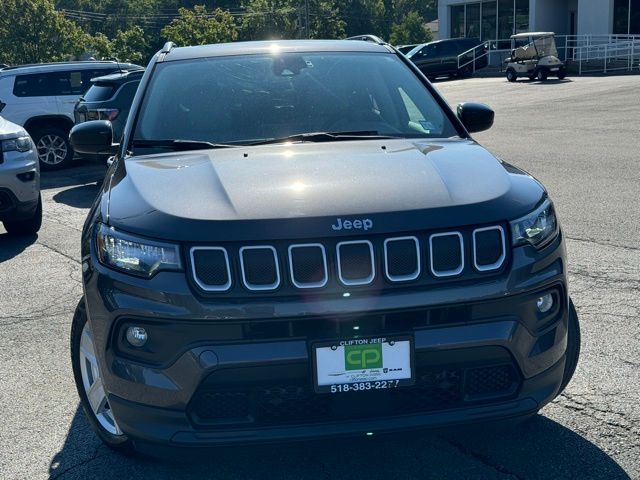 Used 2022 Jeep Compass Latitude with VIN 3C4NJDBB5NT142282 for sale in Clifton Park, NY