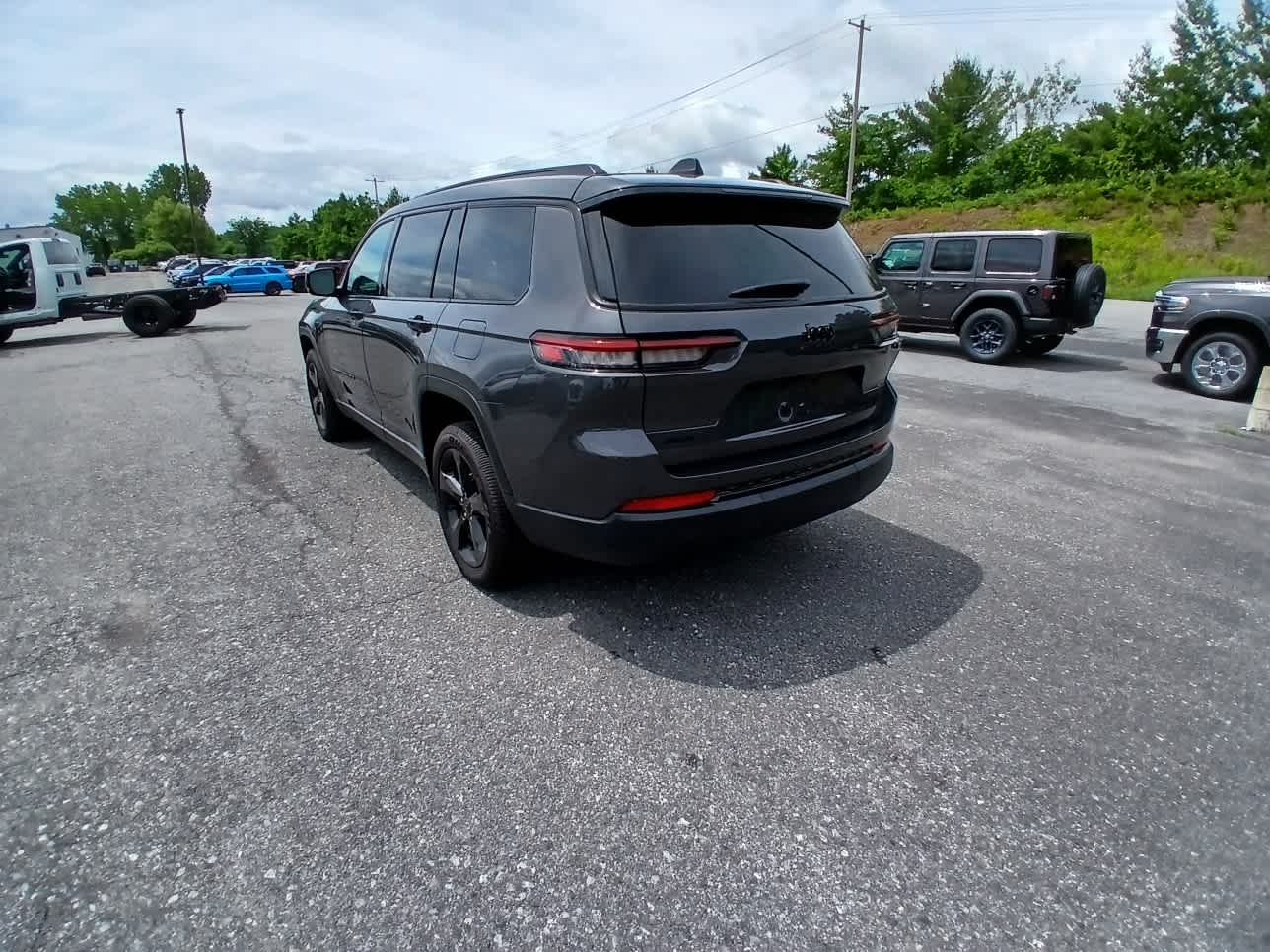 2025 Jeep Grand Cherokee L Altitude - Photo 8