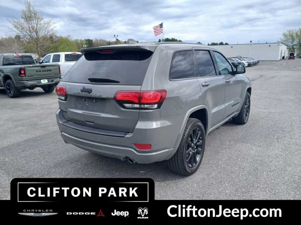 Used 2020 Jeep Grand Cherokee Altitude 4x4