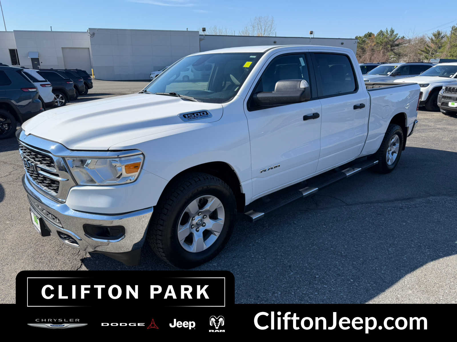 2023 RAM 1500 Big Horn/Lone Star 4x4 Crew Cab 6'4's photo