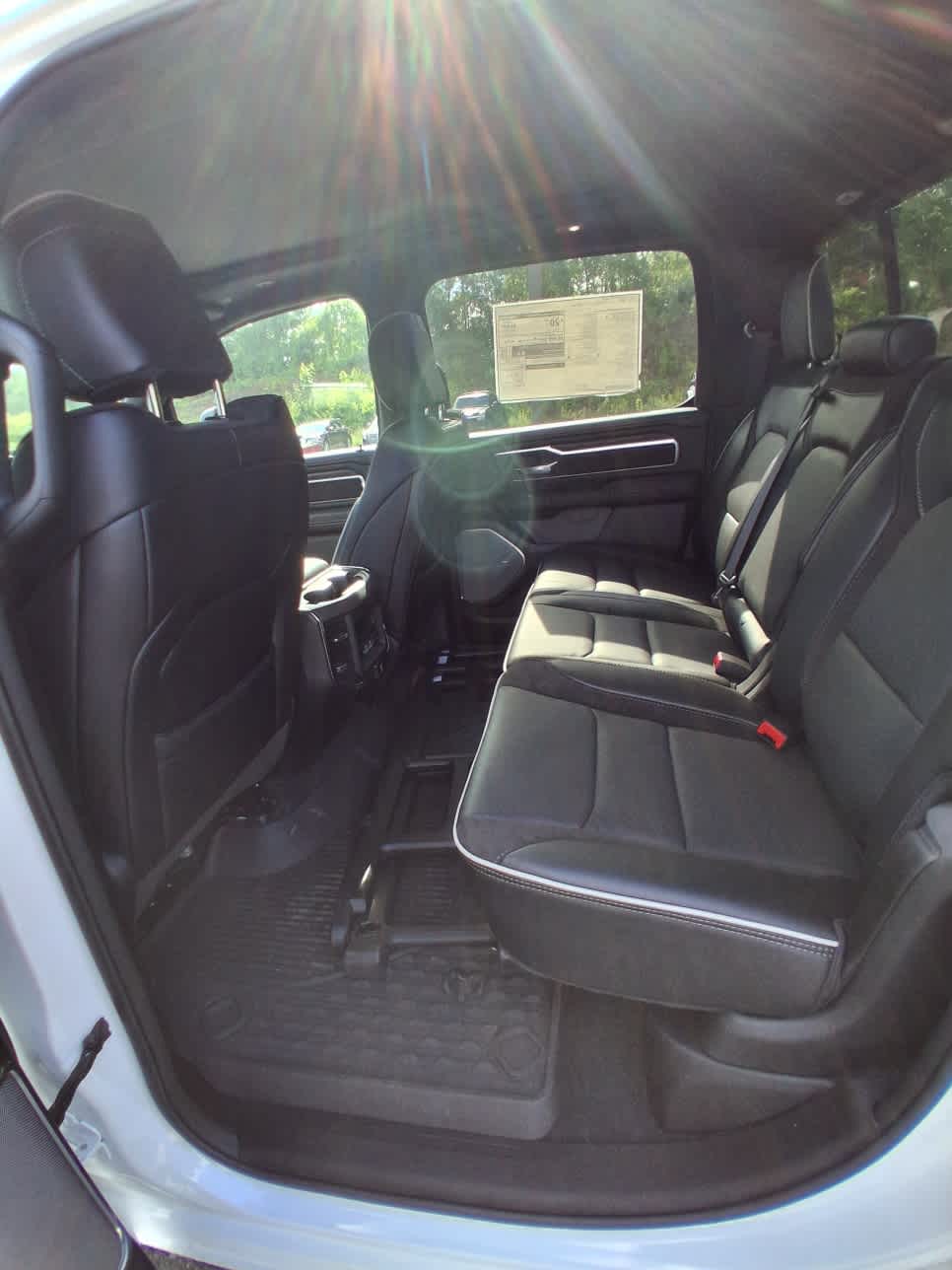 2026 RAM 1500 Laramie - Photo 13