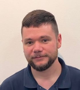 Staff member Steve Kannes from ID_f9ce4b638335