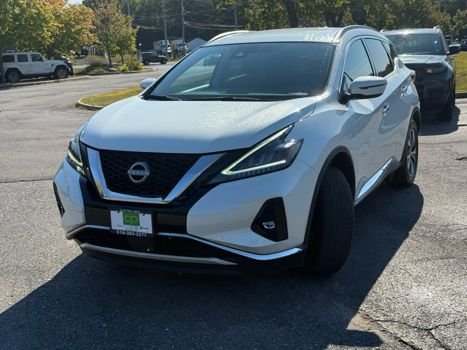2023 Nissan Murano SV photo 3