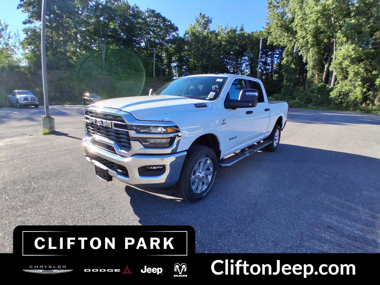 2026 Ram 2500 BIG HORN CREW CAB 4X4 6'4 BOX Pickup
