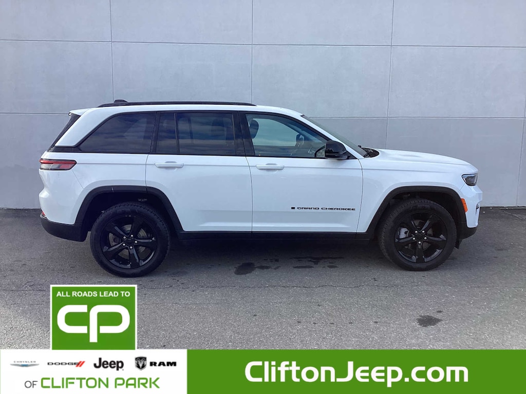 Used 2023 Jeep Grand Cherokee Limited 4x4