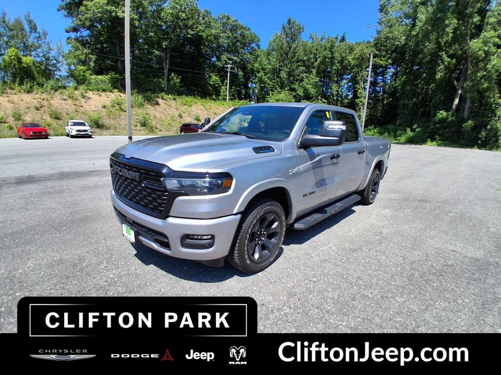 New 2026 Ram 1500 BIG HORN CREW CAB 4X4 5'7 BOX Pickup