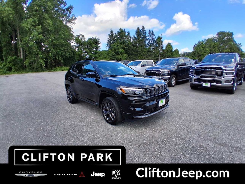 Used 2025 Jeep Compass Limited 4x4