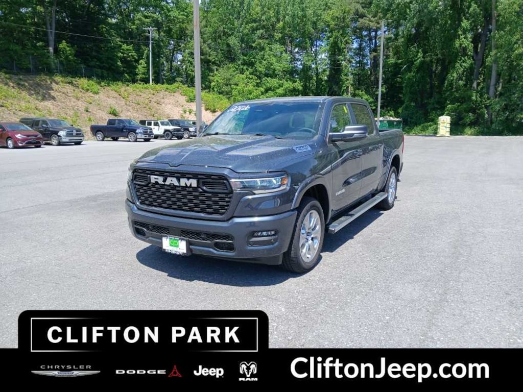 New 2026 Ram 1500 BIG HORN CREW CAB 4X4 5'7 BOX Pickup