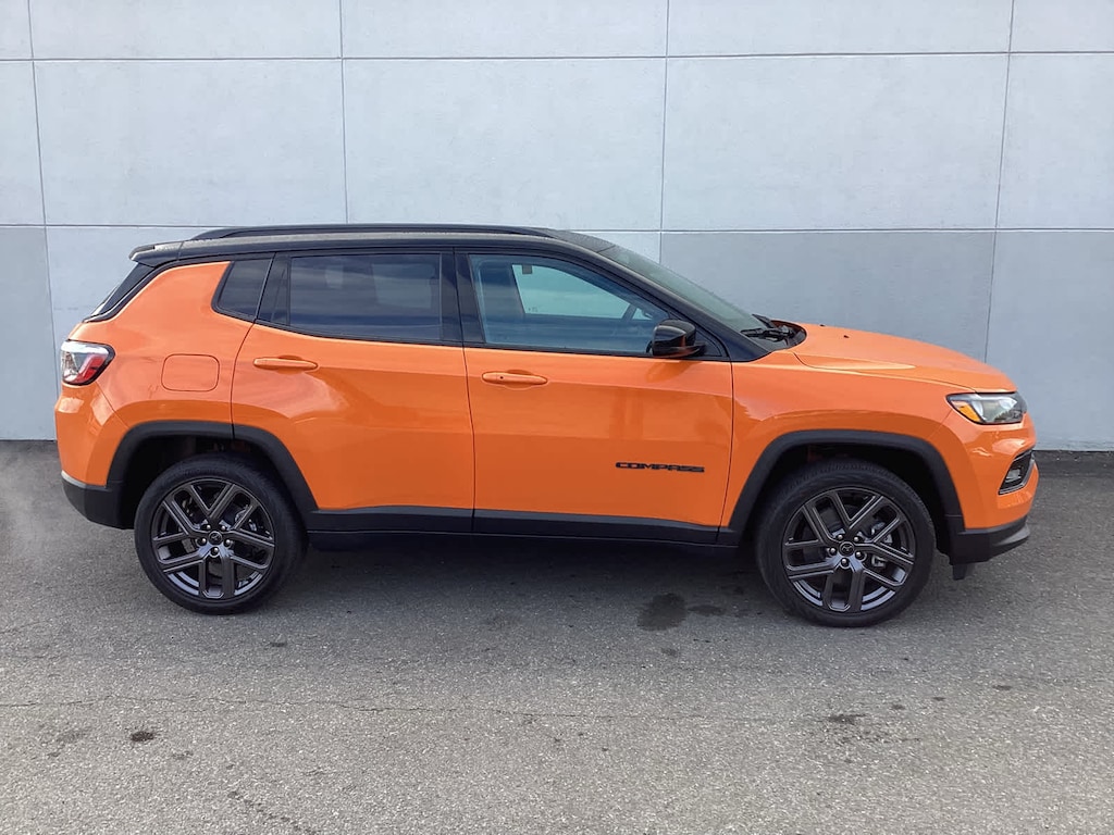 New 2026 Jeep Compass LIMITED ALTITUDE 4X4 Sport Utility