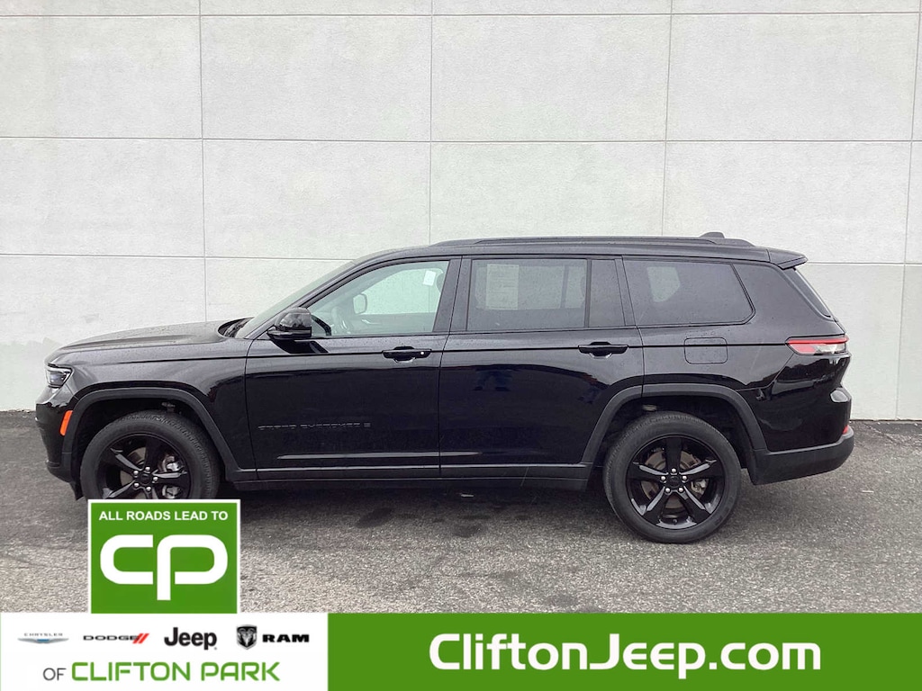 Used 2023 Jeep Grand Cherokee L Altitude 4x4
