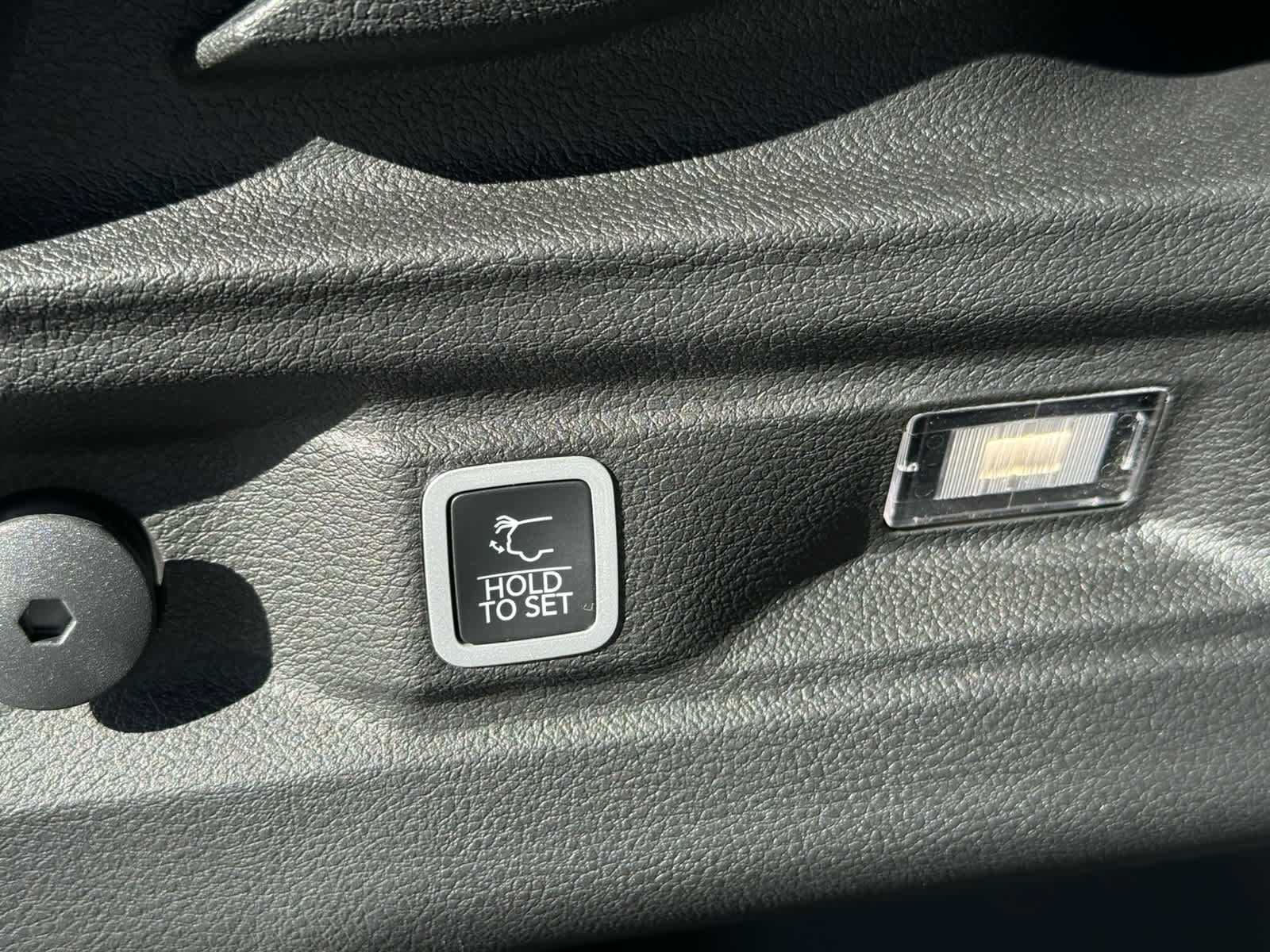 2025 Jeep Grand Cherokee L Altitude - Photo 11