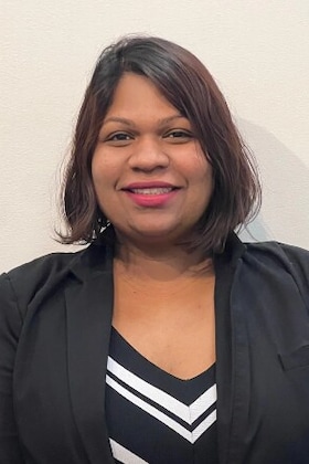 Staff member Rosanna Jabo from ID_6ab9a2ecb771