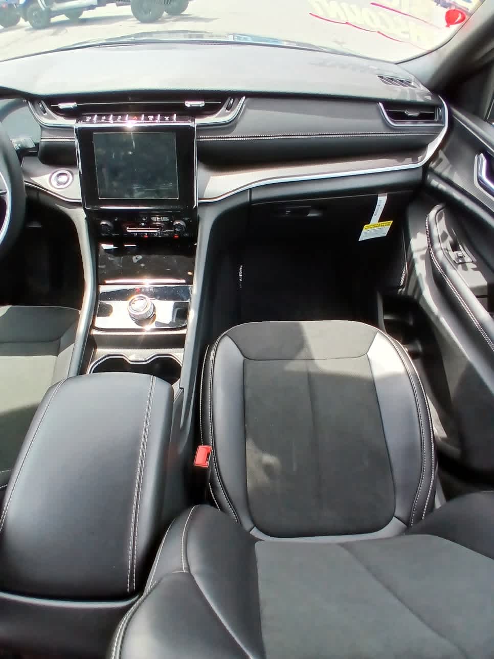 2025 Jeep Grand Cherokee L Altitude - Photo 24