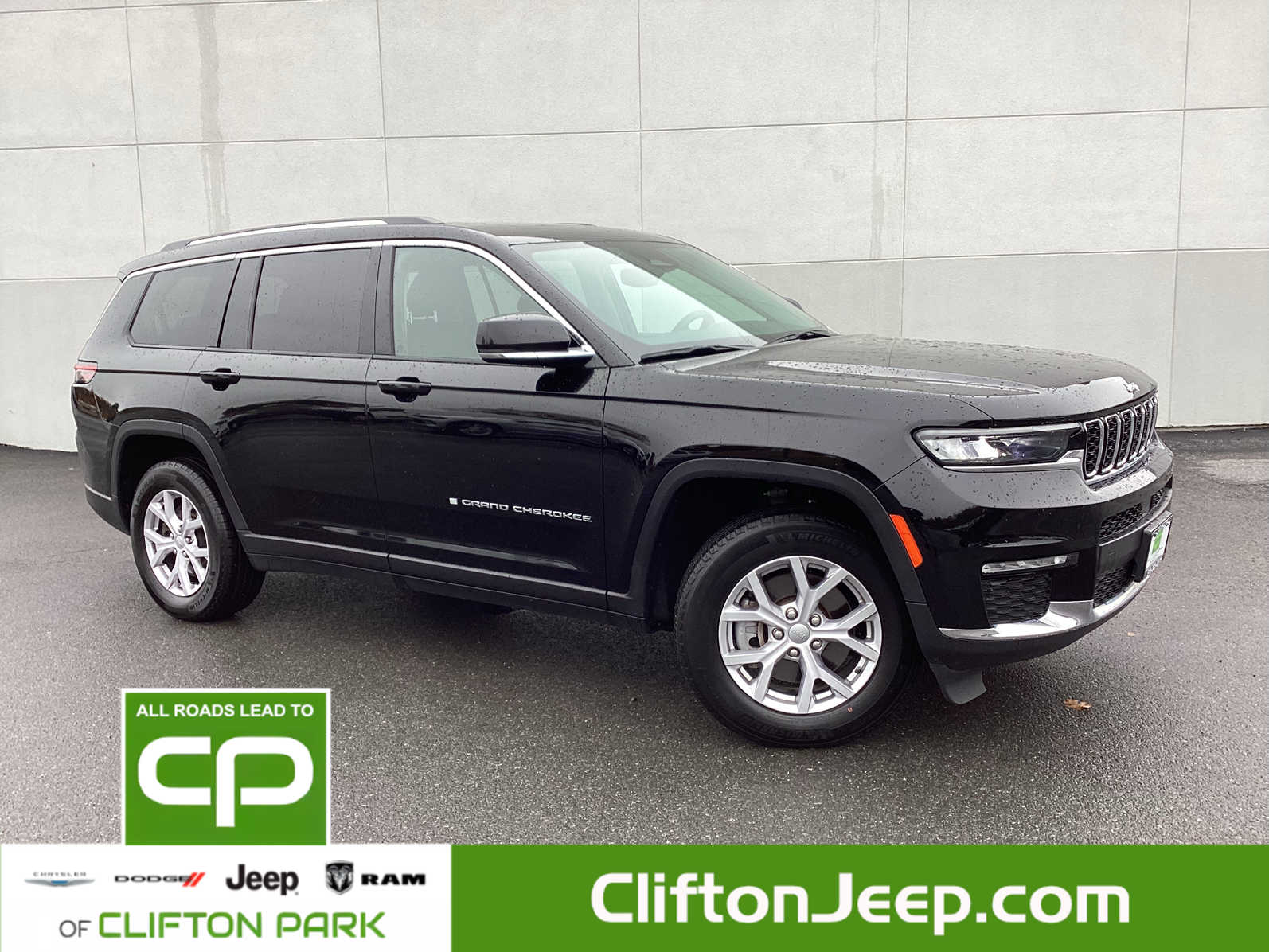2022 Jeep Grand Cherokee L Limited's photo
