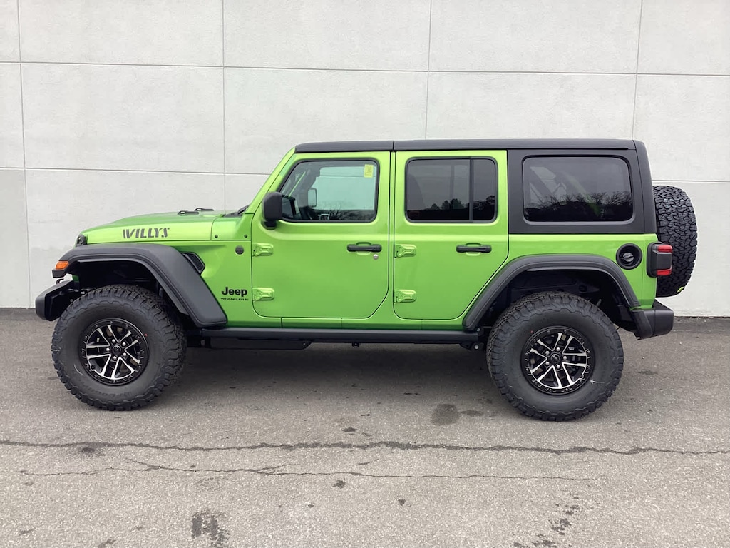 New 2026 Jeep Wrangler 4-DOOR WILLYS Sport Utility