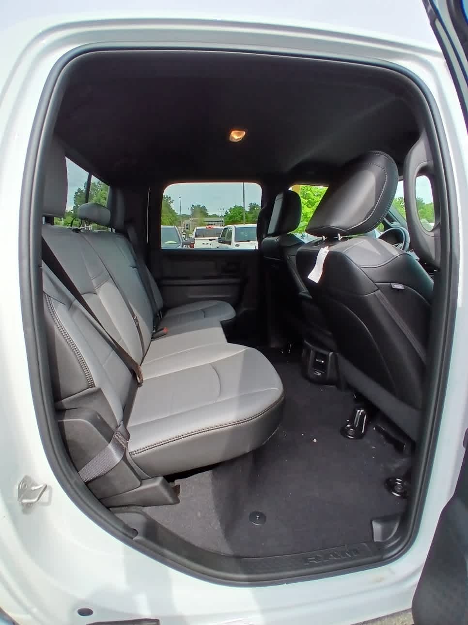 2026 RAM 2500 Tradesman - Photo 15