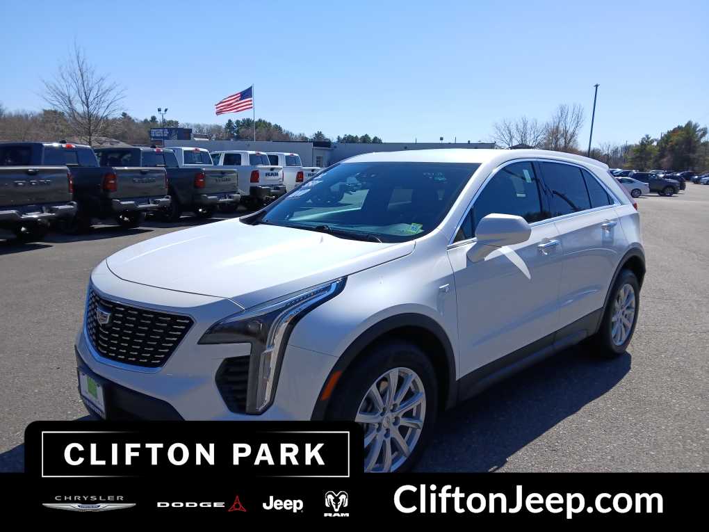 2022 Cadillac XT4 Luxury