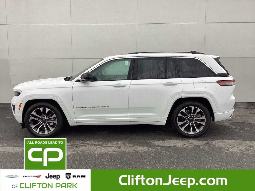 Used 2023 Jeep Grand Cherokee Overland