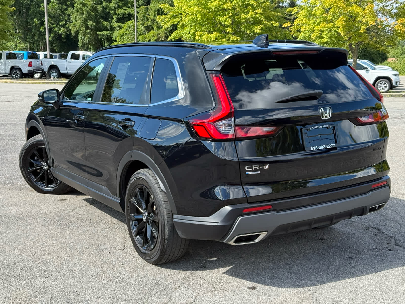 2024 Honda CR-V Hybrid Sport photo 3
