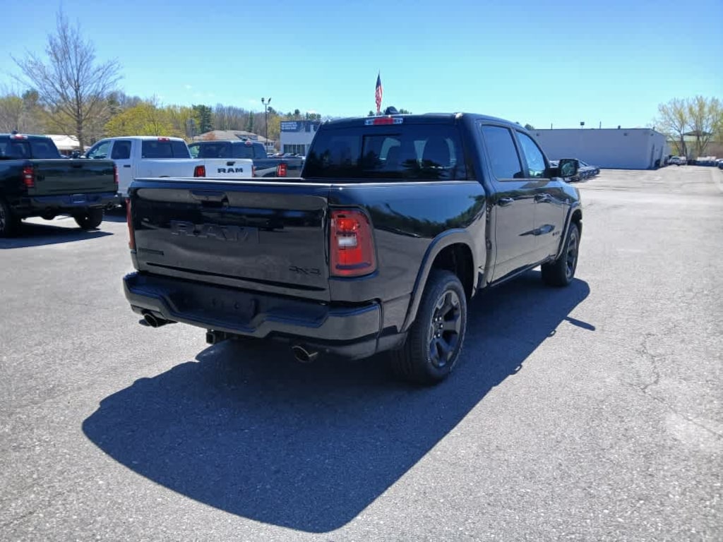New 2026 Ram 1500 BIG HORN CREW CAB 4X4 5'7 BOX Pickup