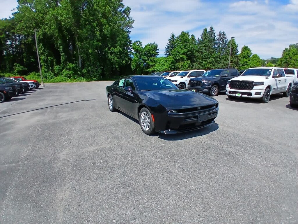 New 2026 Dodge Charger R/T 4-DOOR AWD Sedan