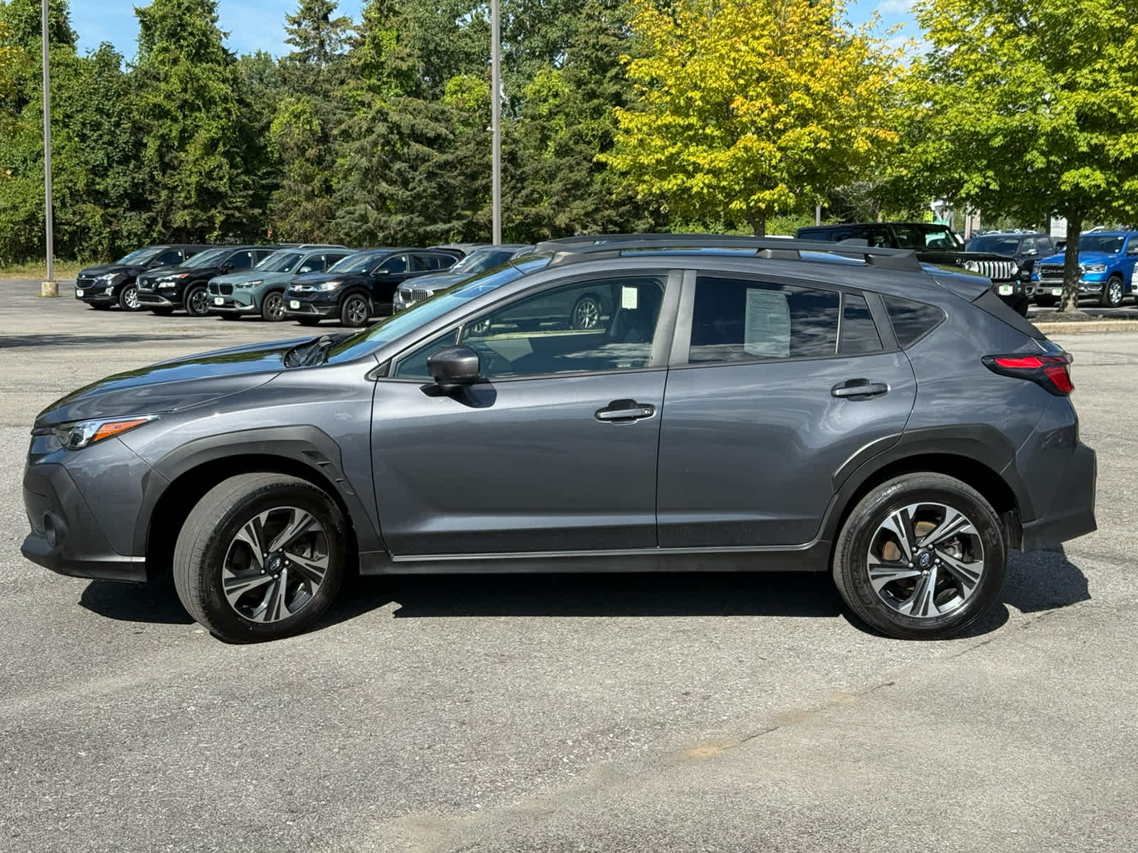 2024 Subaru Crosstrek Premium photo 4