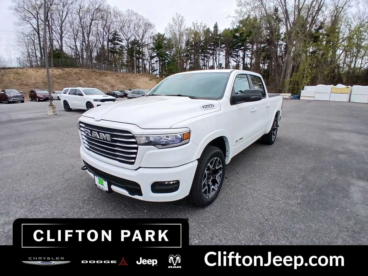 2026 RAM 1500 Laramie 4x4 Crew Cab 5'7's photo