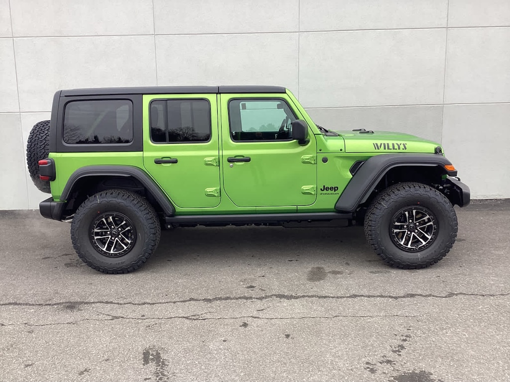 New 2026 Jeep Wrangler 4-DOOR WILLYS Sport Utility