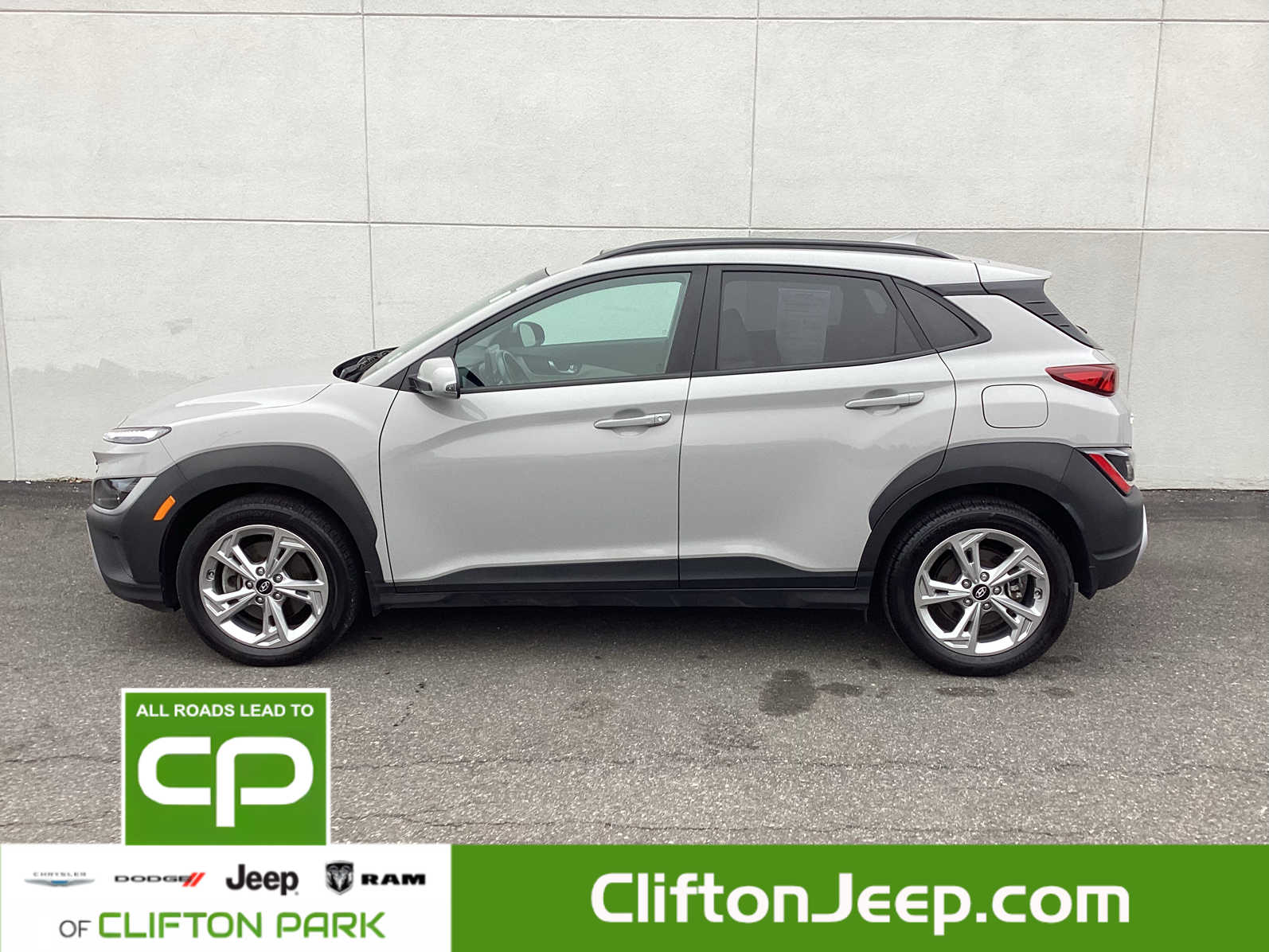 2023 Hyundai Kona SEL N Line photo 2