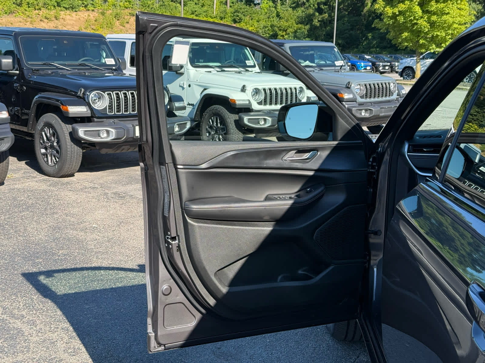 2025 Jeep Grand Cherokee L Altitude - Photo 18
