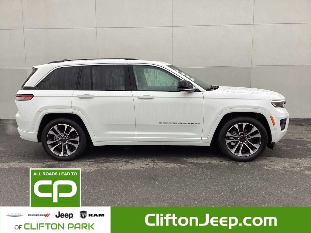 Used 2023 Jeep Grand Cherokee Overland