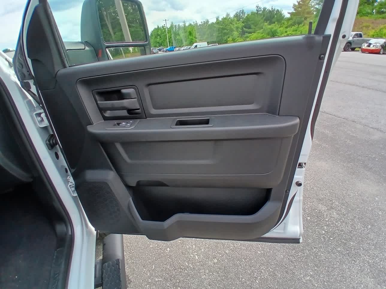 2026 RAM 2500 Tradesman - Photo 16
