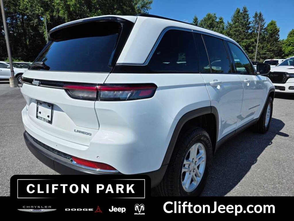Certified 2024 Jeep Grand Cherokee Laredo 4x4