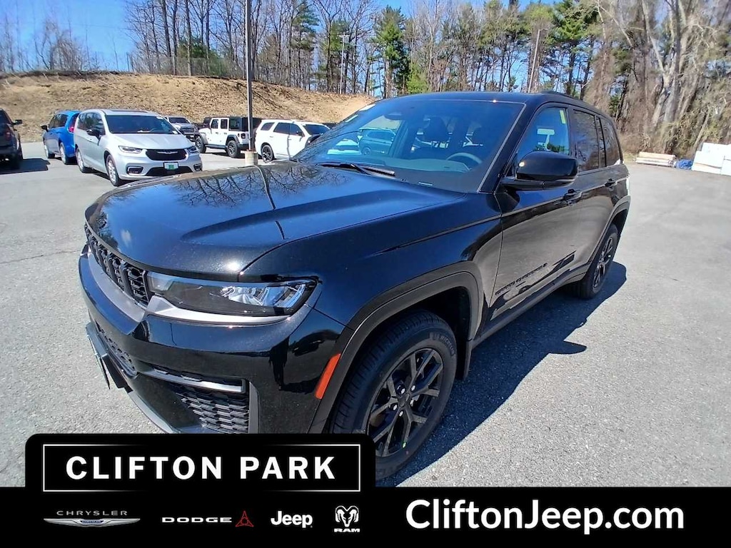 New 2026 Jeep Grand Cherokee LAREDO ALTITUDE 4X4 Sport Utility