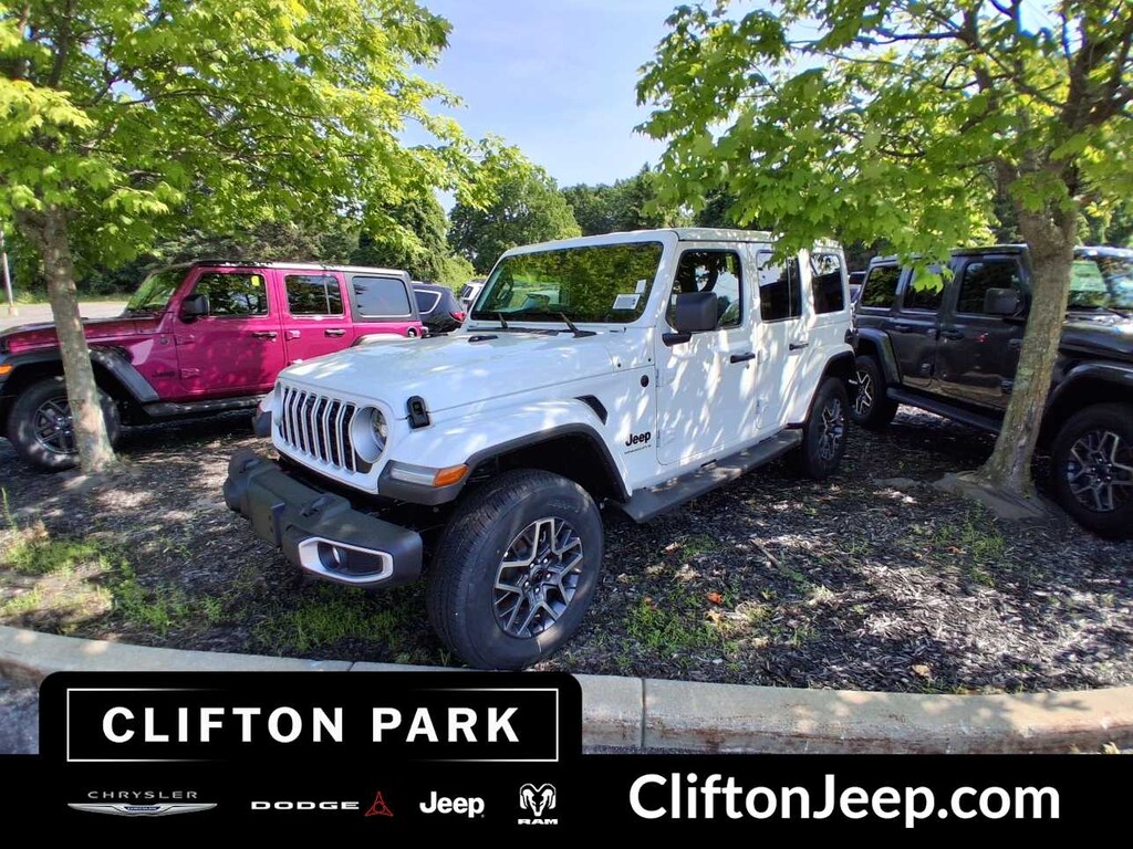 New 2026 Jeep Wrangler 4-DOOR SAHARA Sport Utility