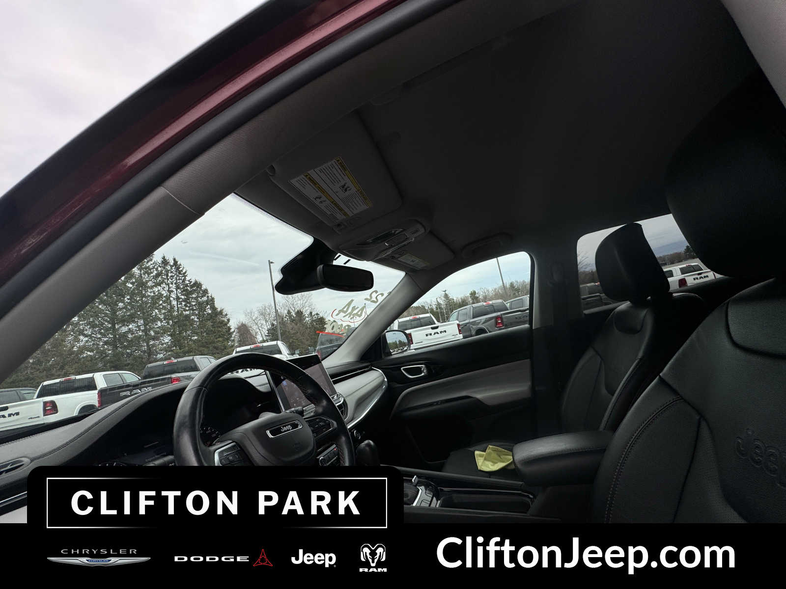 2022 Jeep Compass Limited - Photo 26