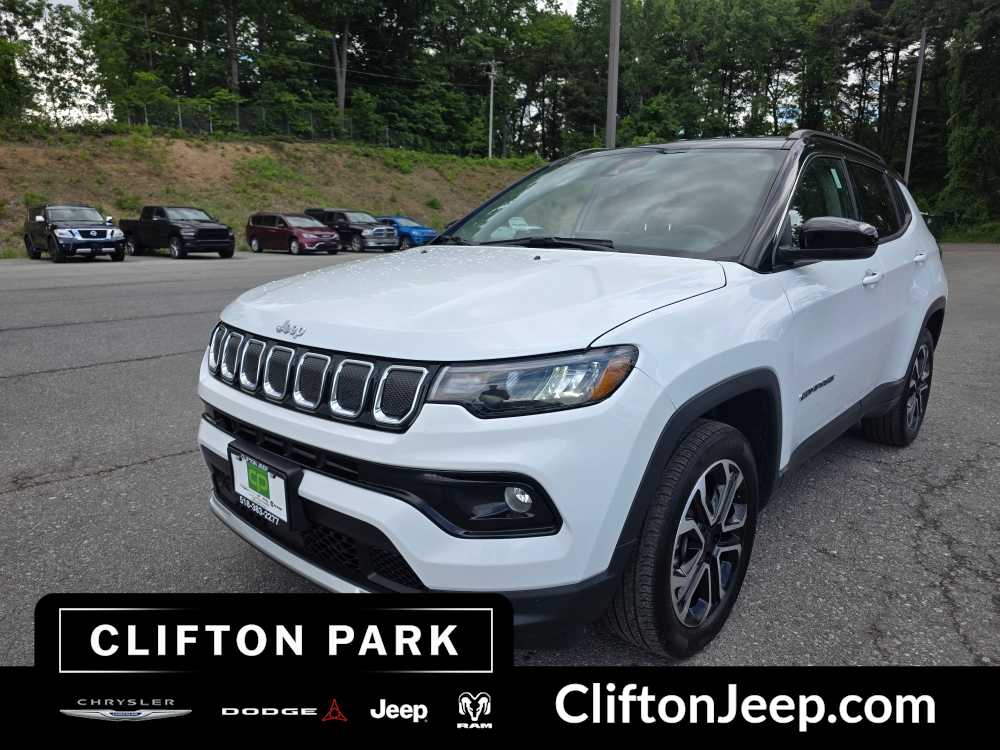 2022 Jeep Compass Limited 4X4's photo